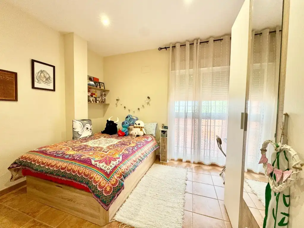 Habitación de Casa o chalet en venta en Córdoba con Terraza y Piscina