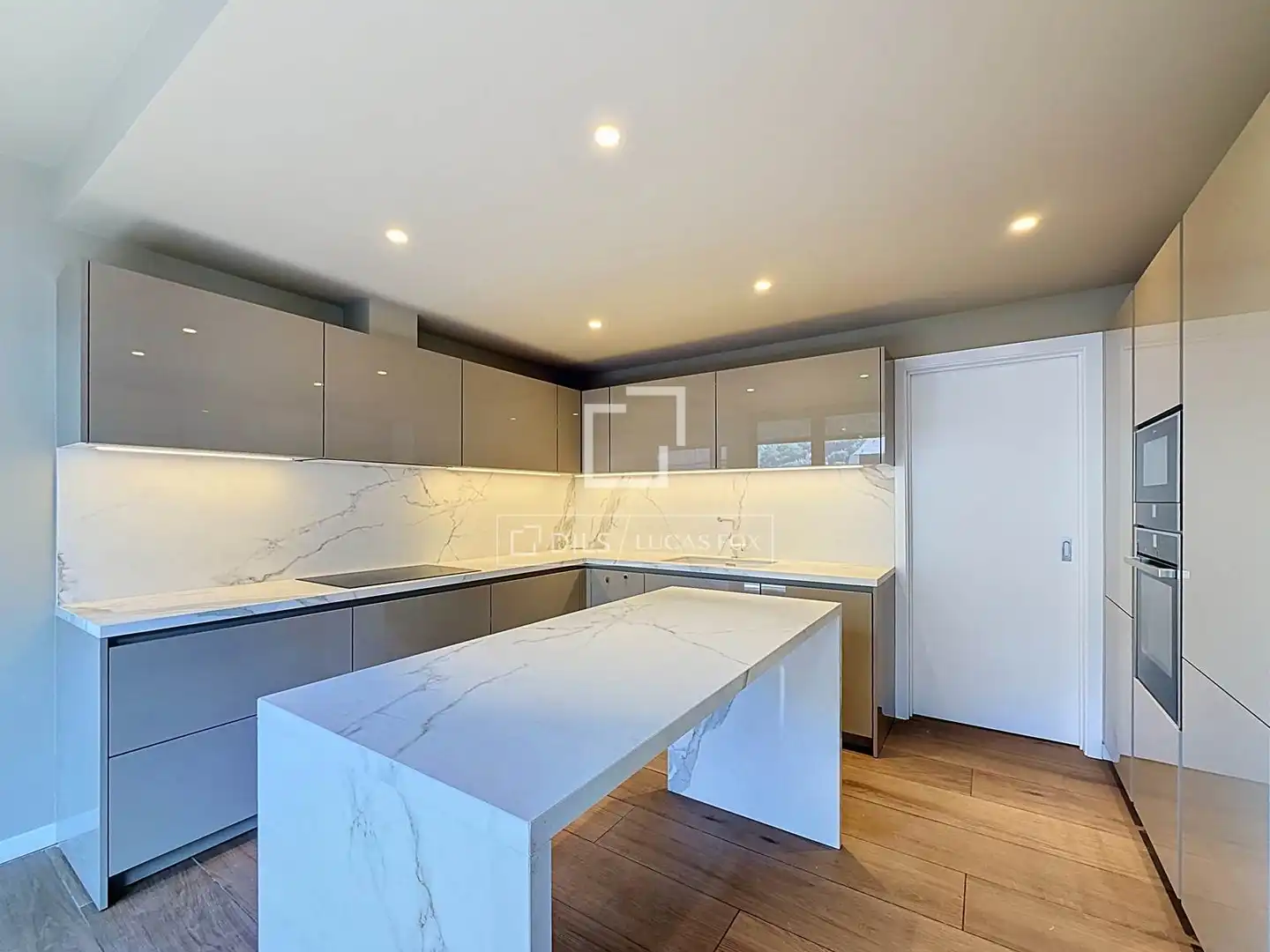Kitchen of Flat for sale in Escaldes – Engordany  with Air Conditioner, Heating and Terrace