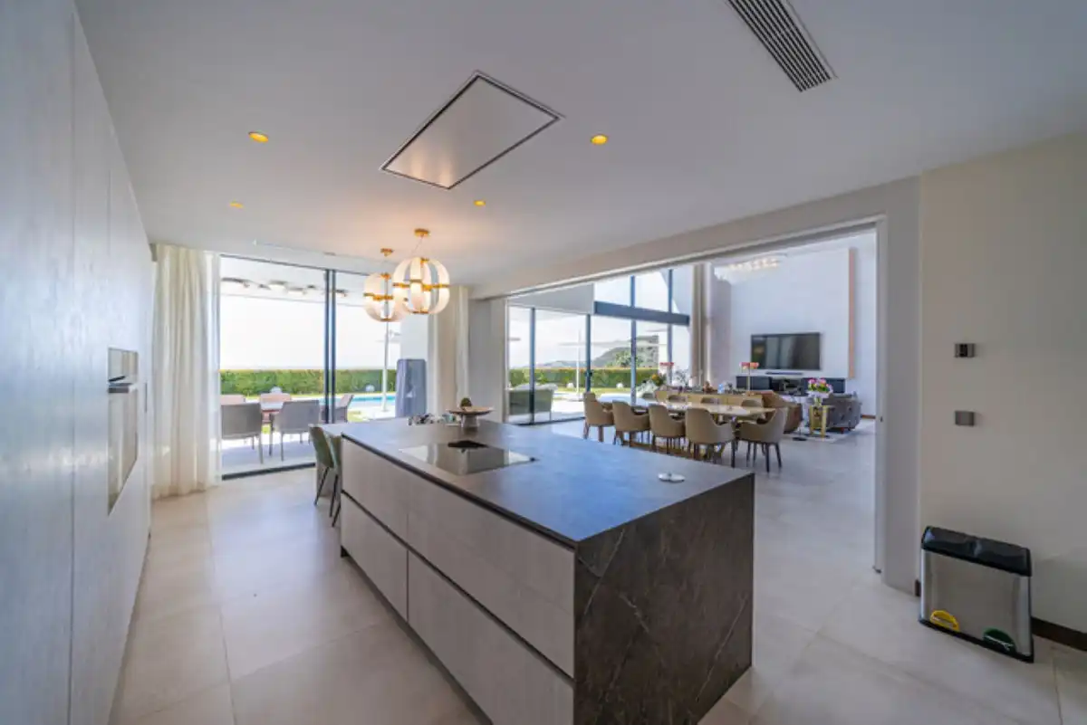 Chalet con terraza en venta en Calle Benahavis 29679, imagen 10