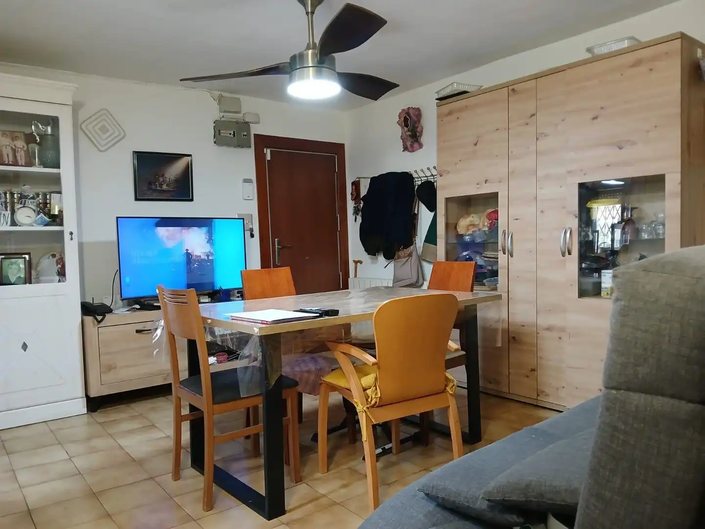 Sala de estar de Piso en venta en Terrassa con Alarma