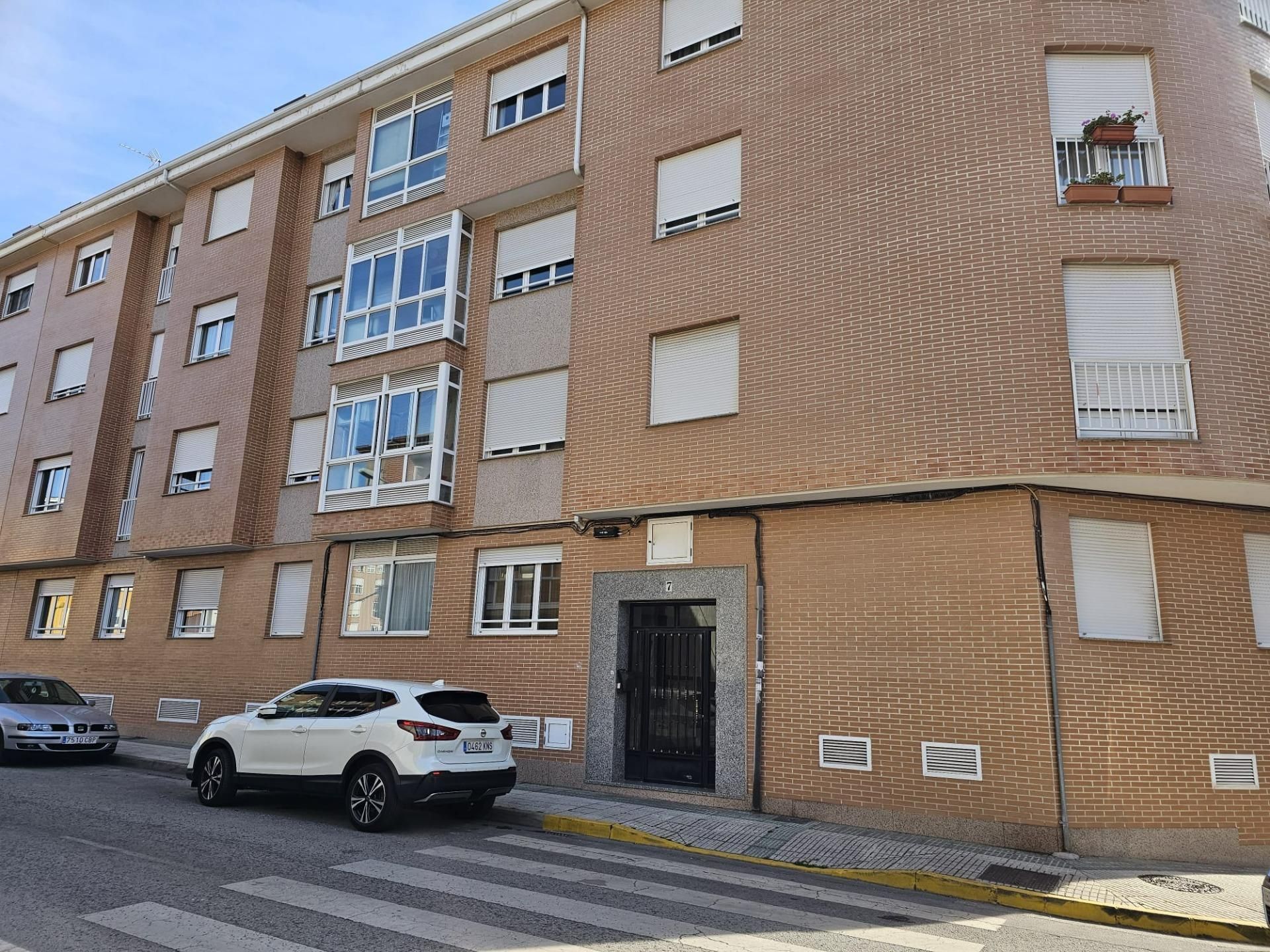 Vista exterior de Apartament en venda en Ponferrada amb Aire condicionat, Calefacció i Traster