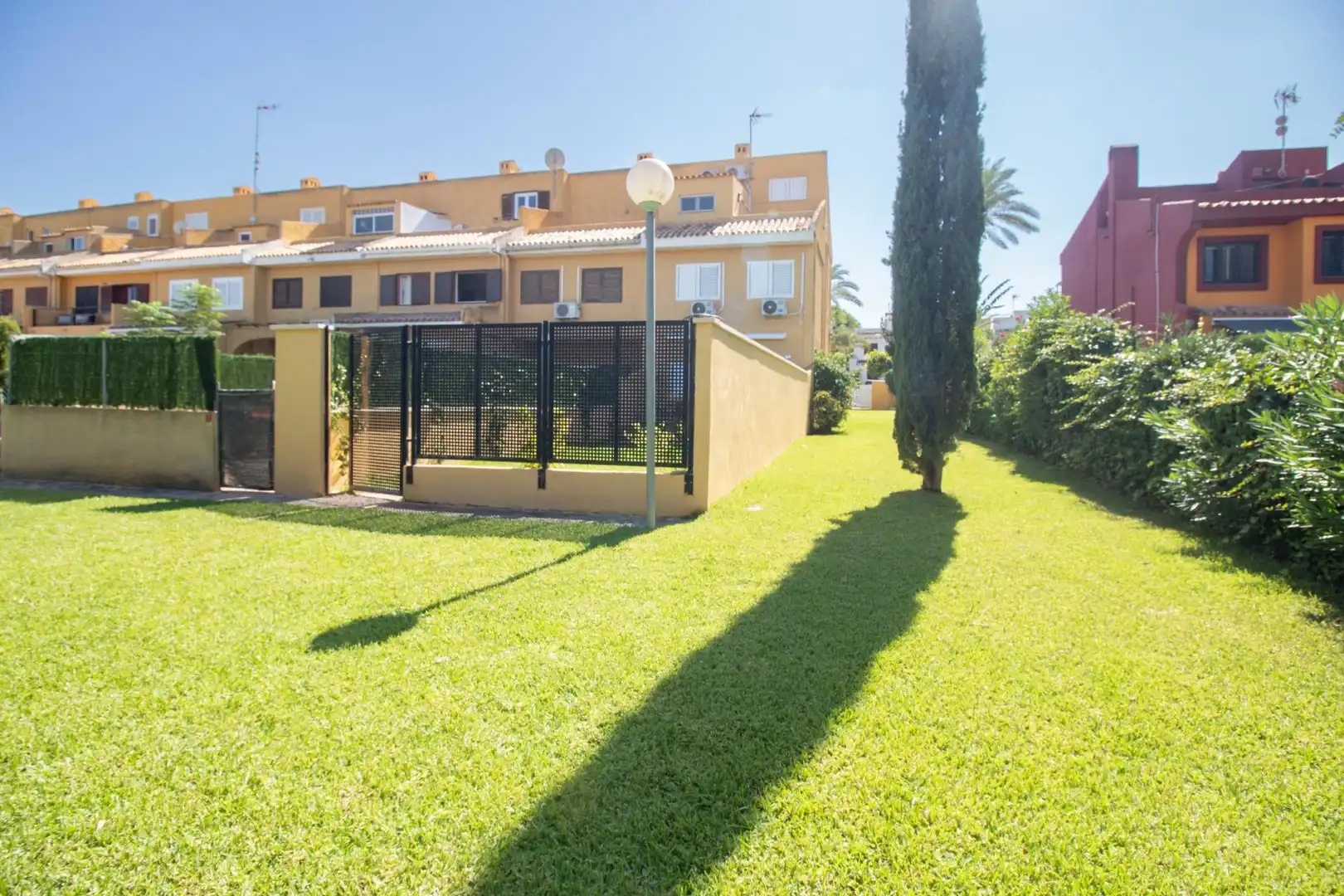 Reihenhaus mit Pool zum Verkauf in Calle  Poniente, imagen 42