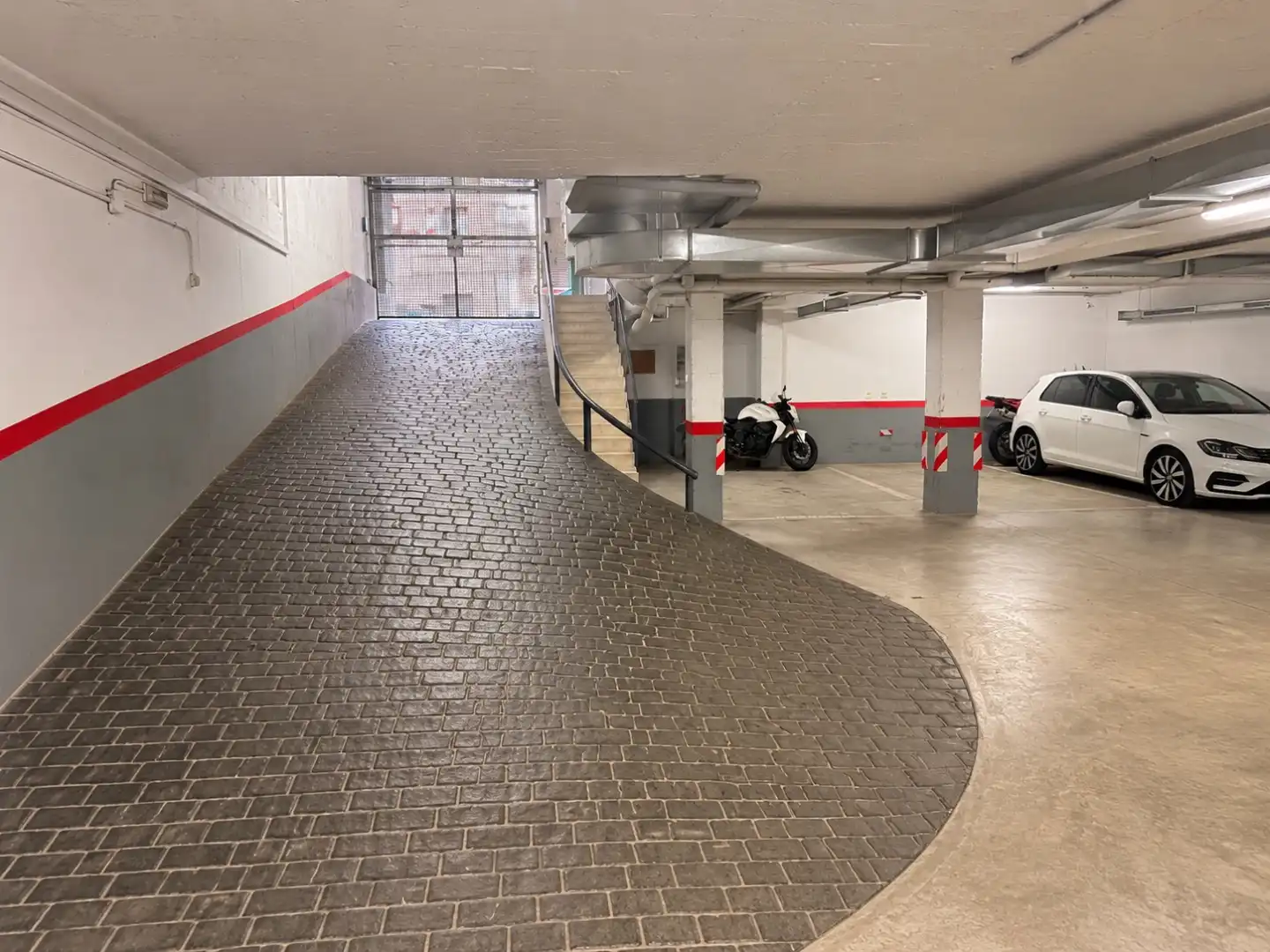 Individual for sale in Carrer de Càceres 13, imagen 2
