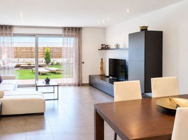 House with pool for sale in Carretera de Barcelona 38
