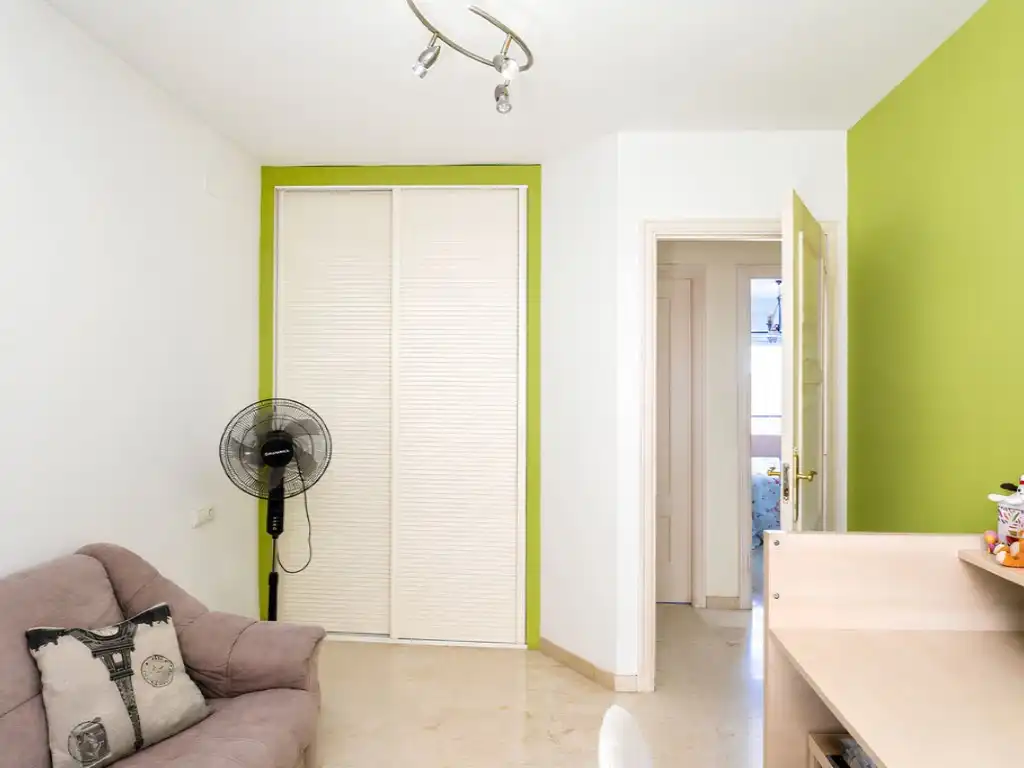 Casa adosada en venta en Benalmádena con Aire acondicionado, Jardín privado y Amueblado