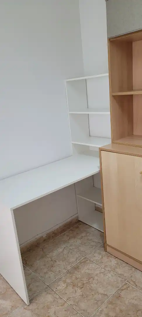 Dormitori de Pis de lloguer en Cuenca amb Calefacció, Moblat i Forn