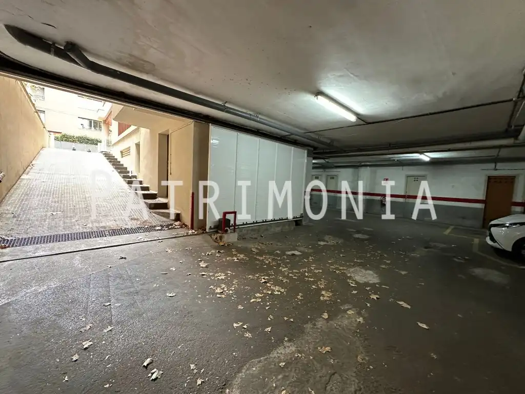 Aparcament de Garatge en venda en Barcelona