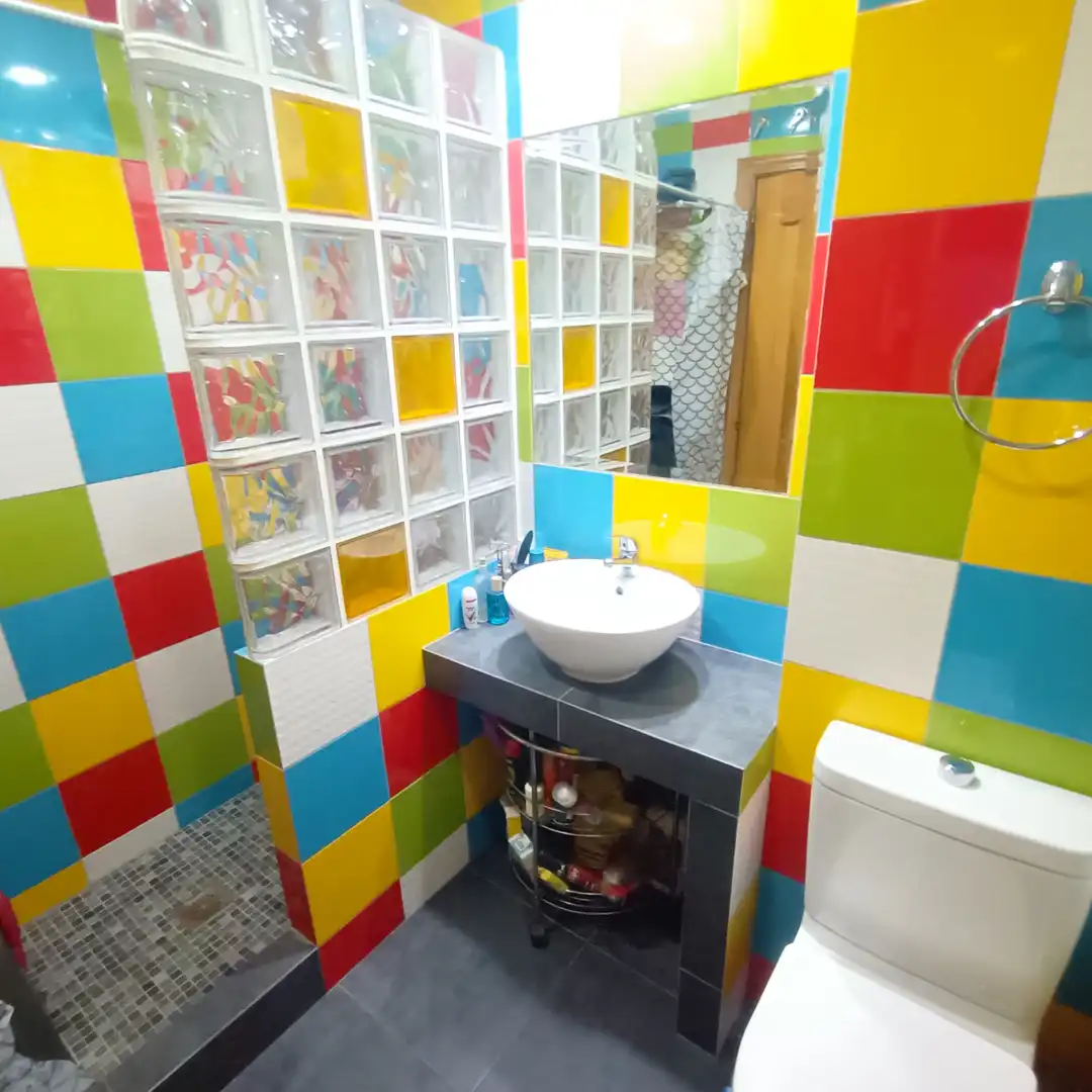 Baño de Piso en venta en Mejorada del Campo con Aire acondicionado, Calefacción y Trastero