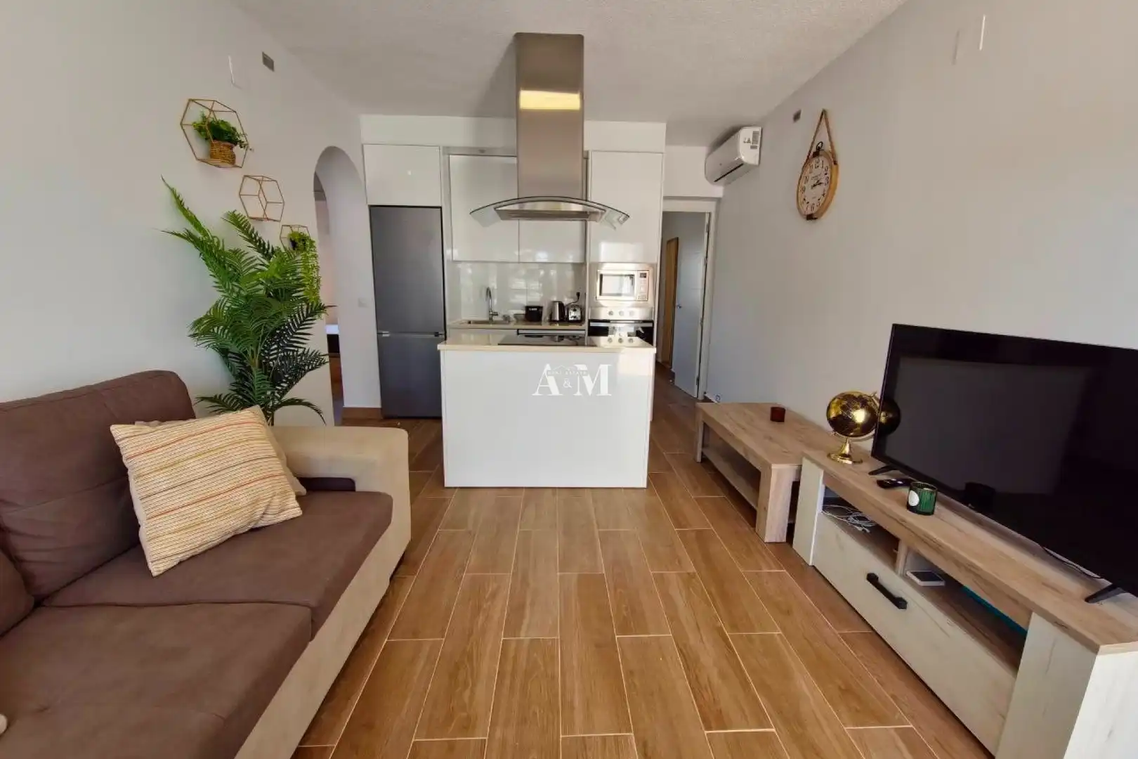 Sala de estar de Casa adosada de alquiler en Orihuela con Aire acondicionado, Terraza y Piscina