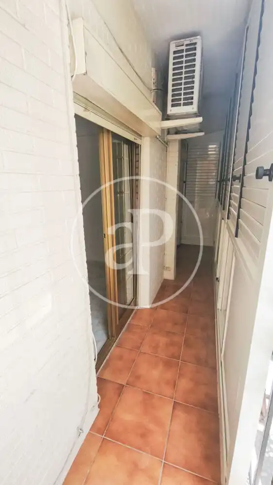 Piso en venta en Valencia con Calefacción y Balcón