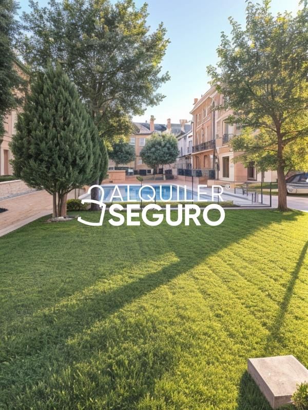 Flat to rent in de los Fresnos, Fresnos I y II