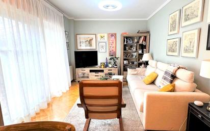 Living room of Flat for sale in Las Rozas de Madrid  with Air Conditioner, Heating and Private garden