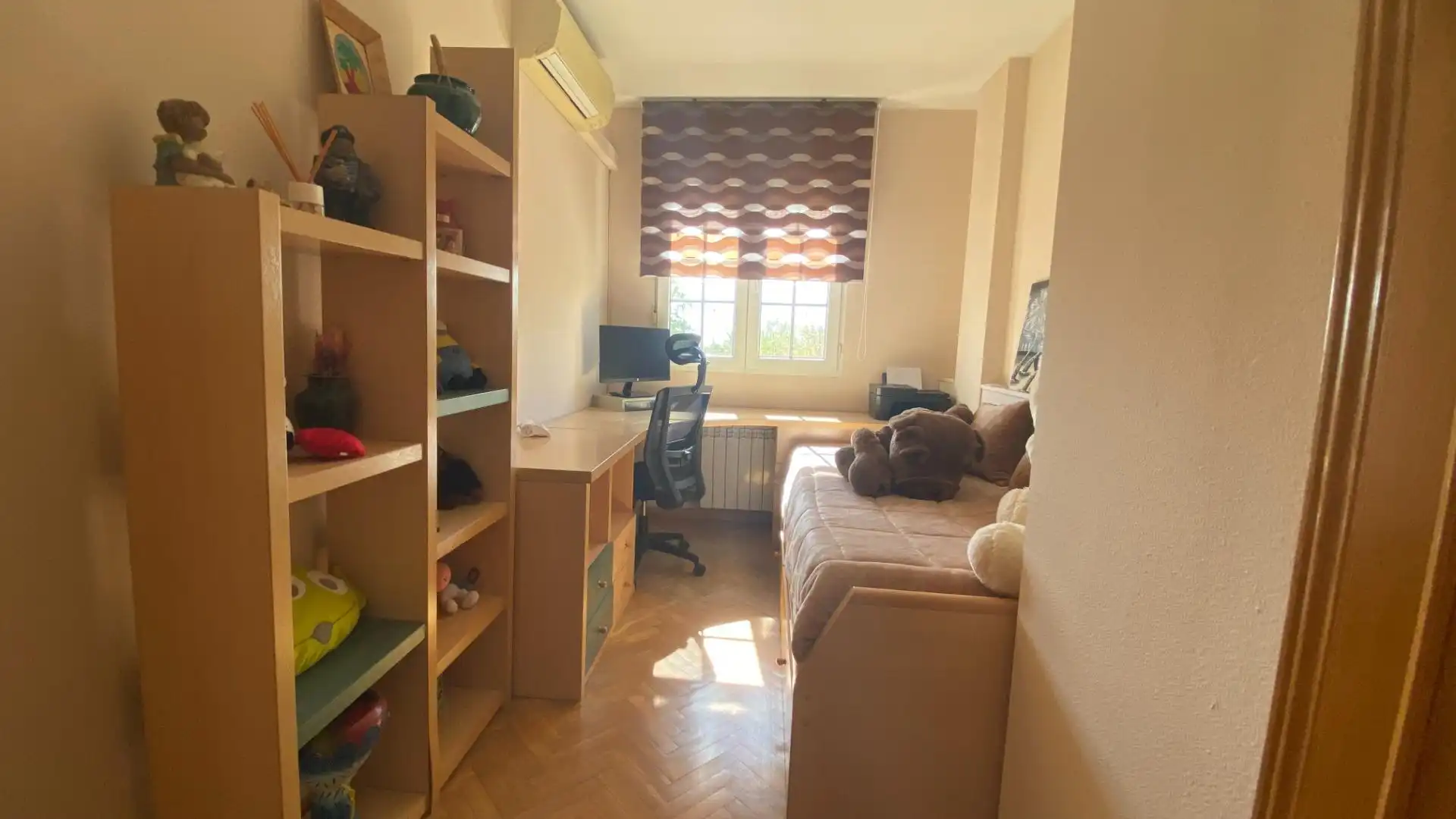 Habitación de Casa adosada en venta en San Blas