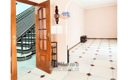 House or chalet for sale in  Sevilla Capital  with Parquet flooring, Terrace and Storage room