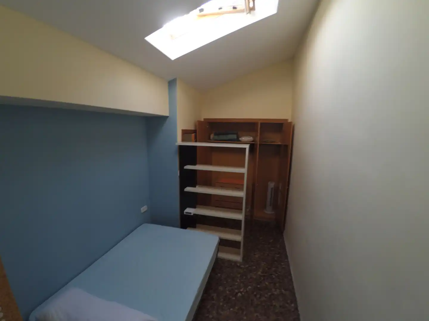 Schlafzimmer von Dachboden zum Verkauf in Valencia mit Klimaanlage, Terrasse und Möbliert