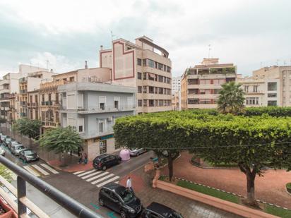 Vista exterior de Apartament en venda en Orihuela amb Terrassa