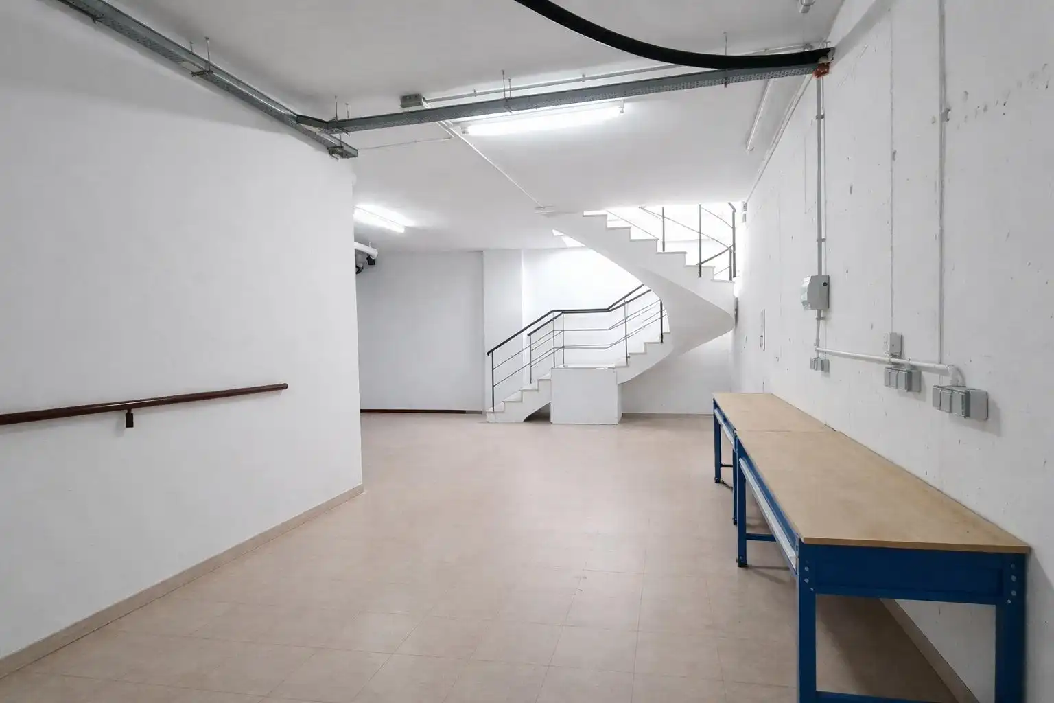 Local comercial en venta en Carrer de Leonardo da Vinci, imagen 20