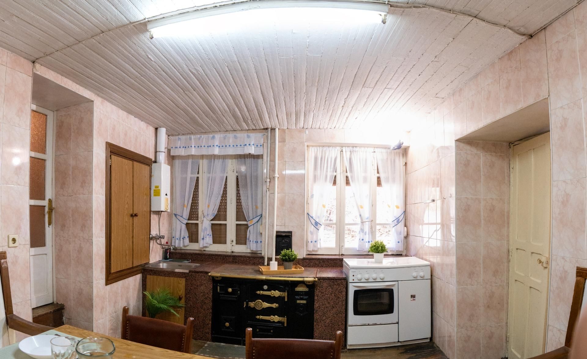 Kitchen of House or chalet for sale in Tineo  with Private garden
