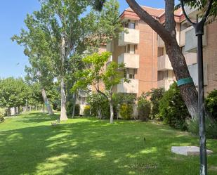 Vista exterior de Pis de lloguer en Las Rozas de Madrid amb Aire condicionat, Calefacció i Parquet