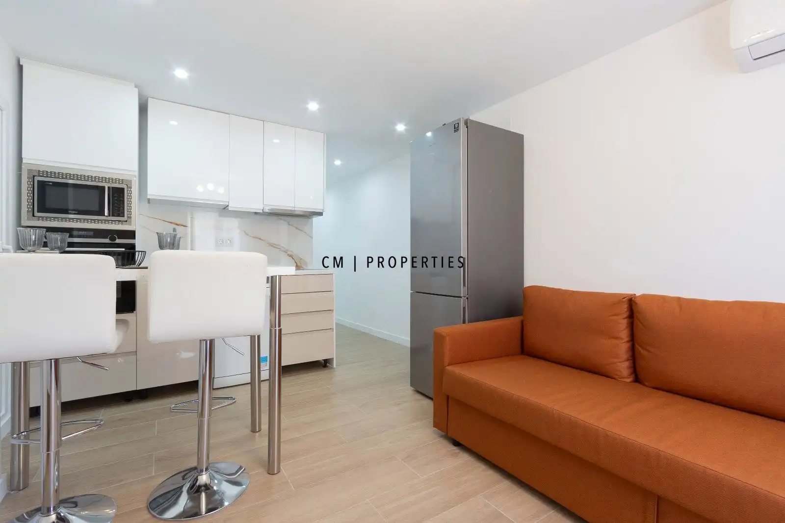 Cocina de Piso de alquiler en Valencia con Aire acondicionado, Calefacción y Terraza