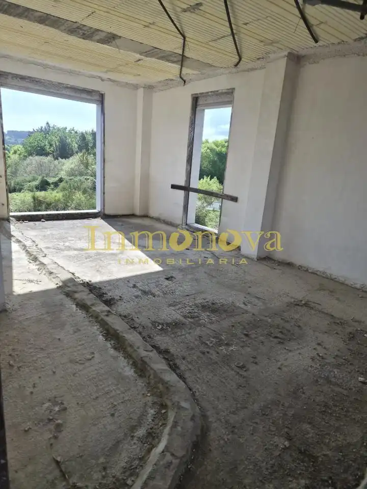 Casa o chalet en venta en A Merca   con Calefacción, Jardín privado y Terraza