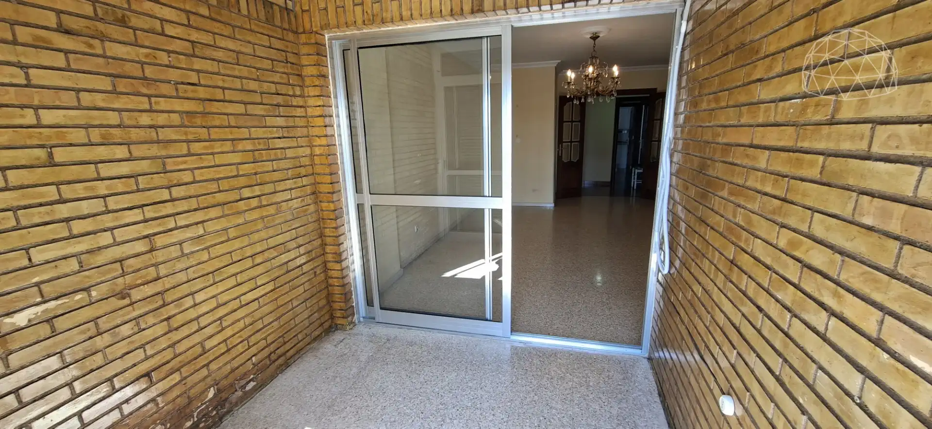 Flat for sale in Sevilla  with Private garden and Balcony