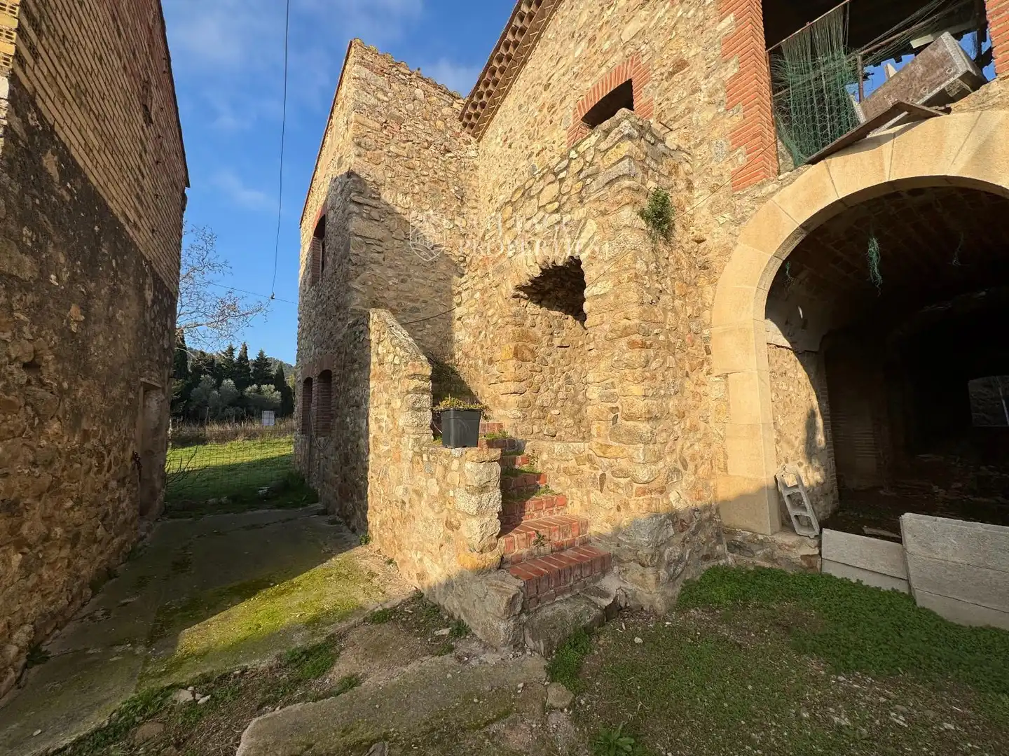 Vista exterior de Finca rústica en venta en Darnius
