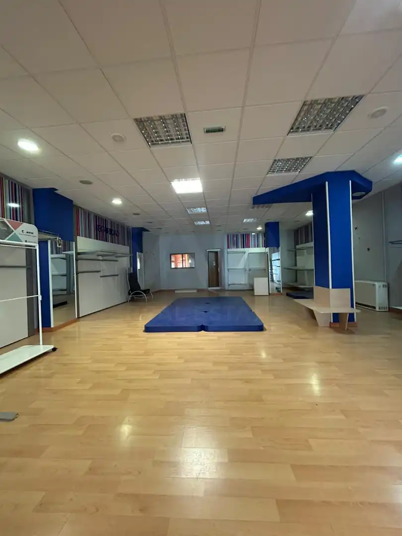 Business premises for sale in Béjar, imagen 3