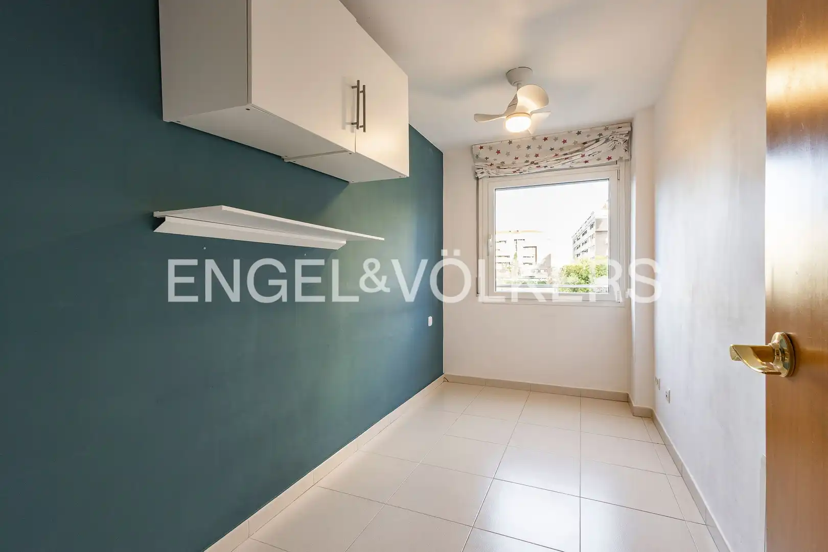 Bedroom of Flat for sale in Sant Joan Despí  with Air Conditioner, Heating and Terrace