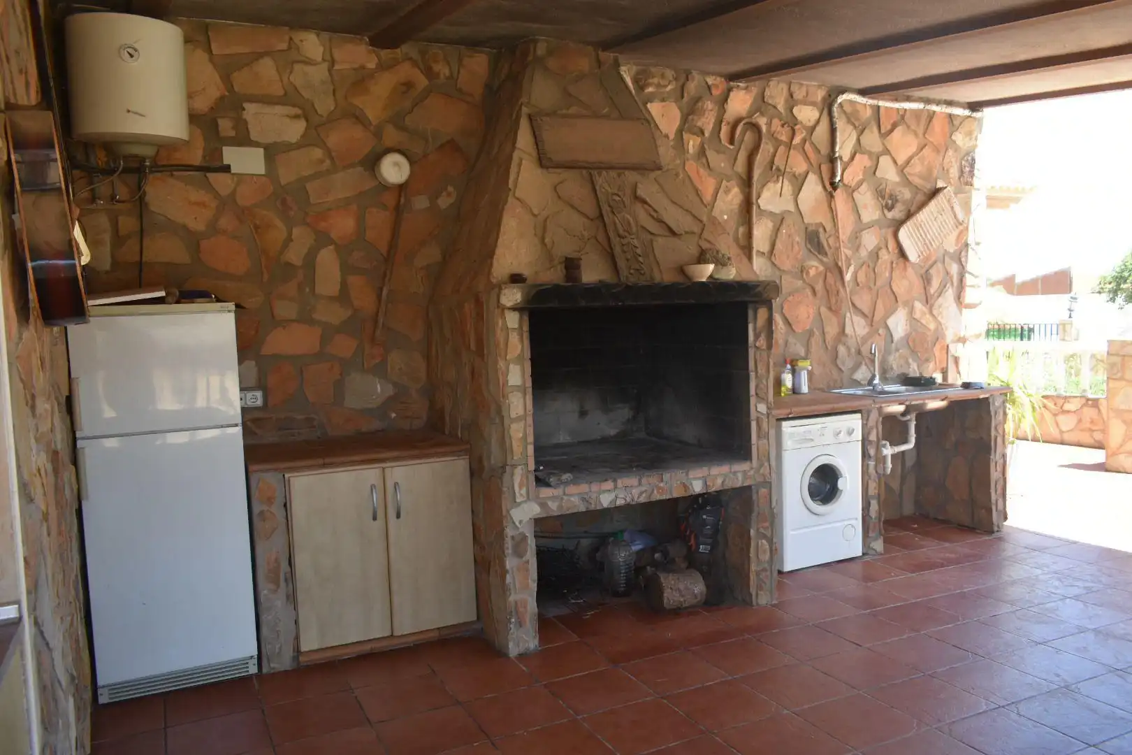 Cuina de Casa o xalet de lloguer en Casasimarro amb Aire condicionat, Calefacció i Jardí privat