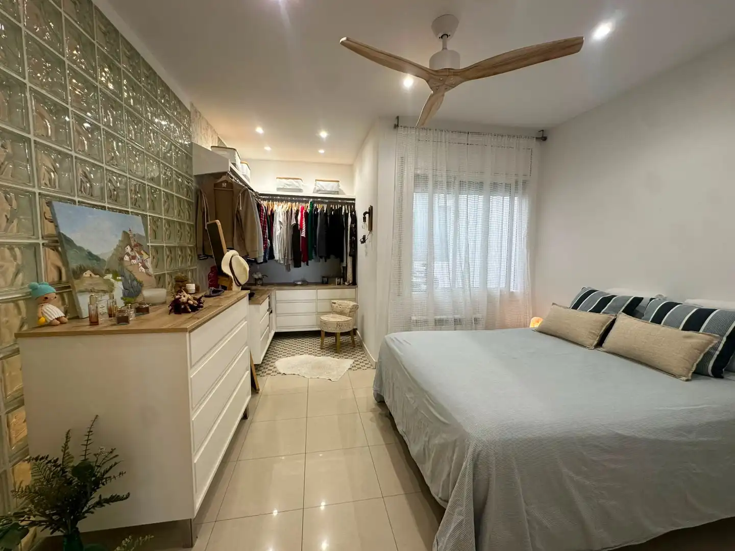 Bedroom of Ground floor for sale in Badalona  with Air Conditioner, Heating and Terrace