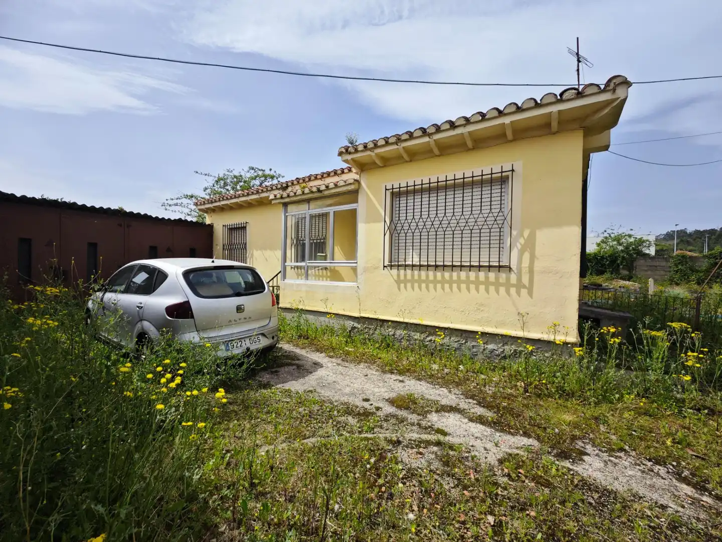 Vista exterior de Casa o xalet en venda en Torrelavega 