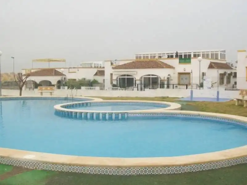 Bungalow con terraza en venta en Calle alfredo Kraus, imagen 25
