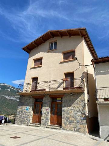 Edificio en Venta en Calle BASATO en Salvatierra de Esca