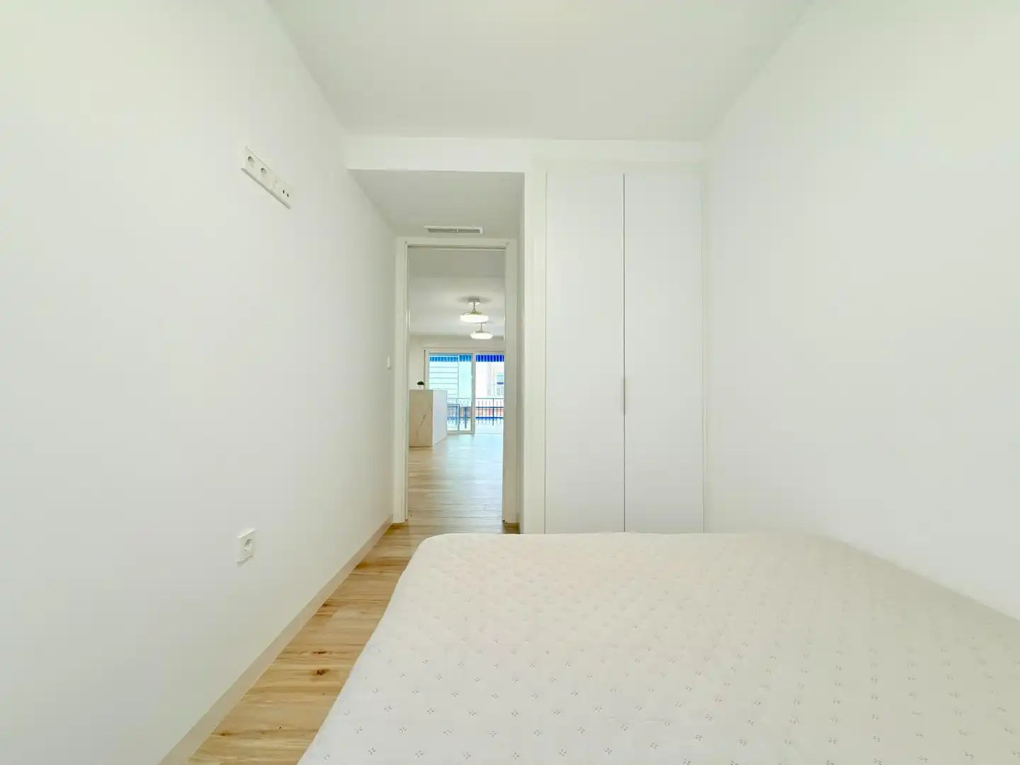 Schlafzimmer von Wohnungen zum Verkauf in La Manga del Mar Menor mit Klimaanlage, Heizung und Terrasse