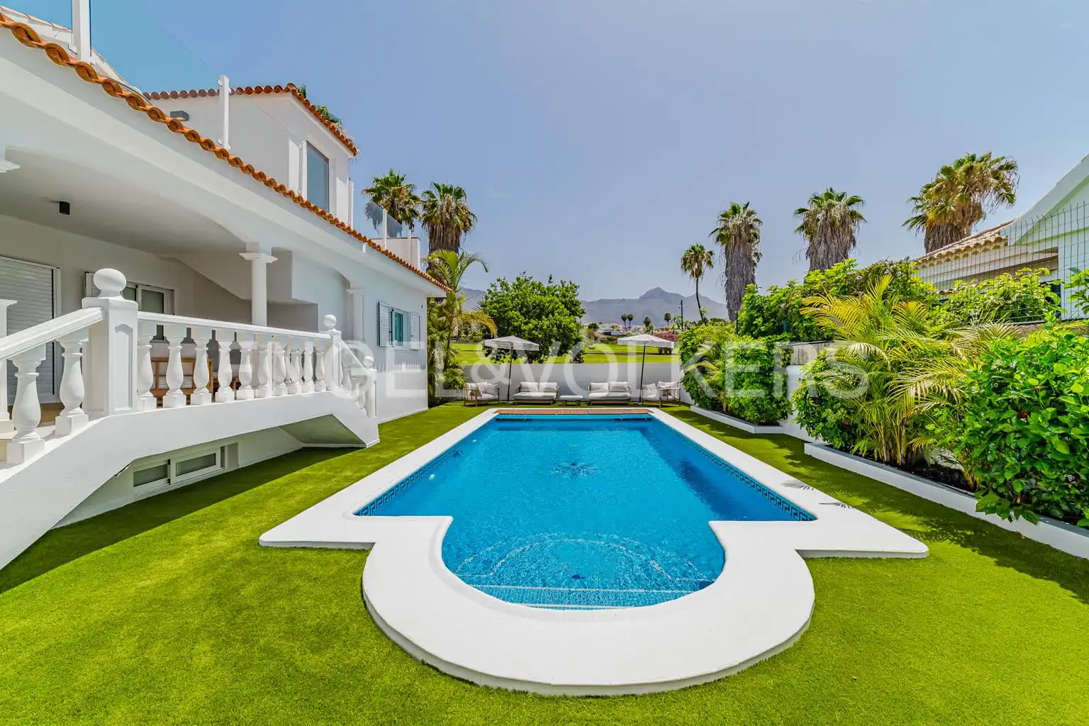 Casa con piscina en venta en Costa Adeje