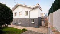 Exterior view of Single-family semi-detached for sale in Gijón   with Heating, Terrace and Storage room