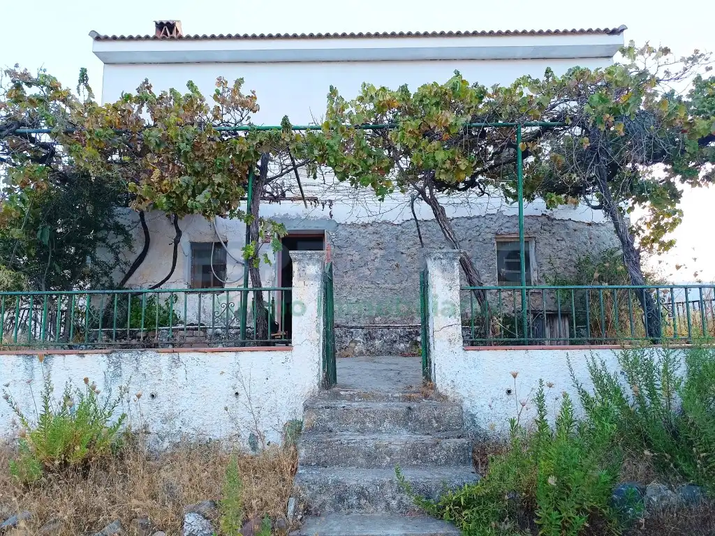 Exterior view of Country homes for sale in Guaro, Málaga