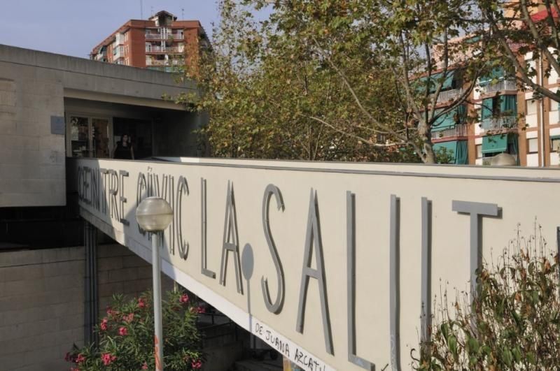 Building for sale in Badalona