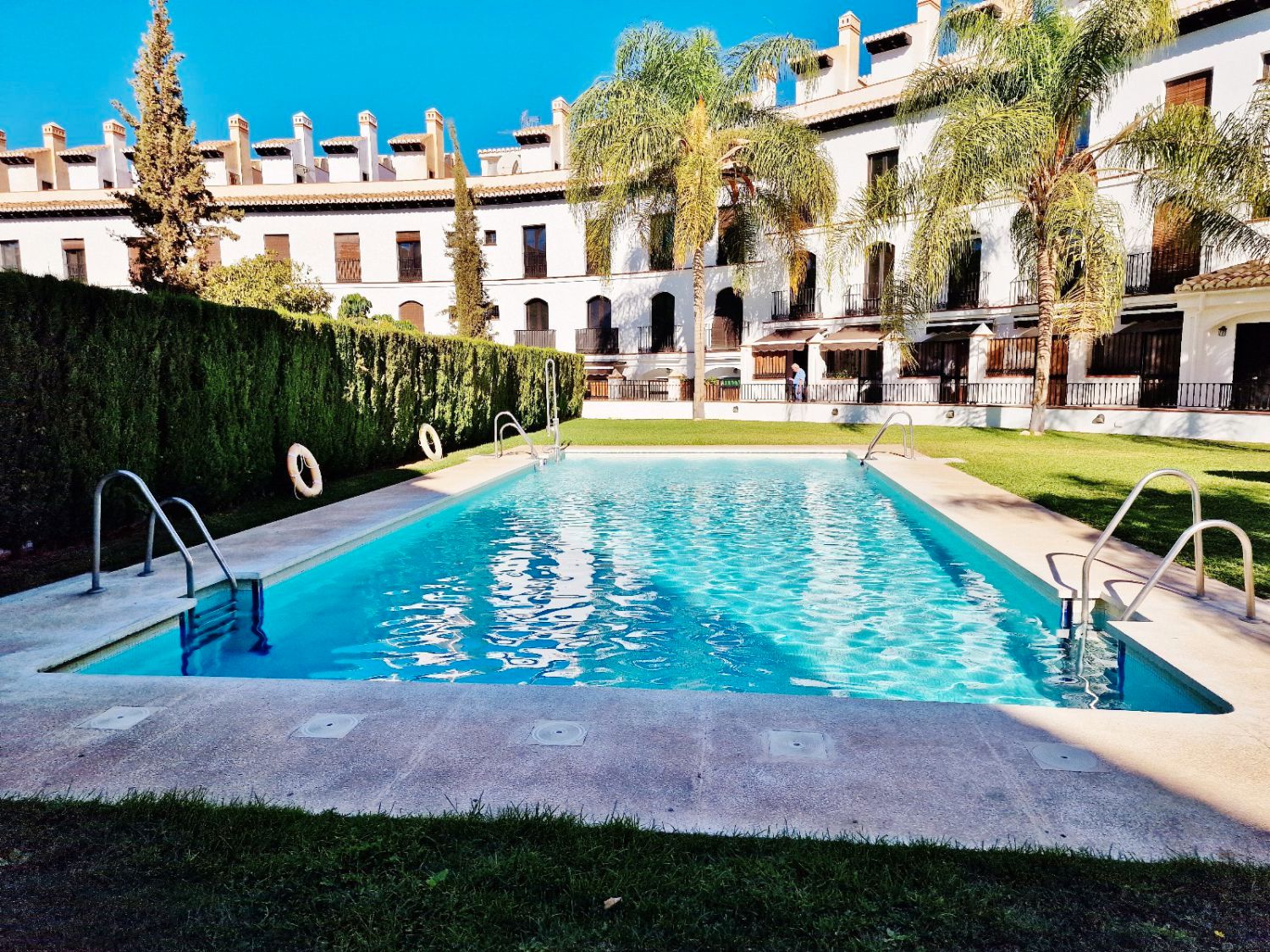 Swimming pool of Apartment for sale in Vélez de Benaudalla  with Storage room, Furnished and Community pool