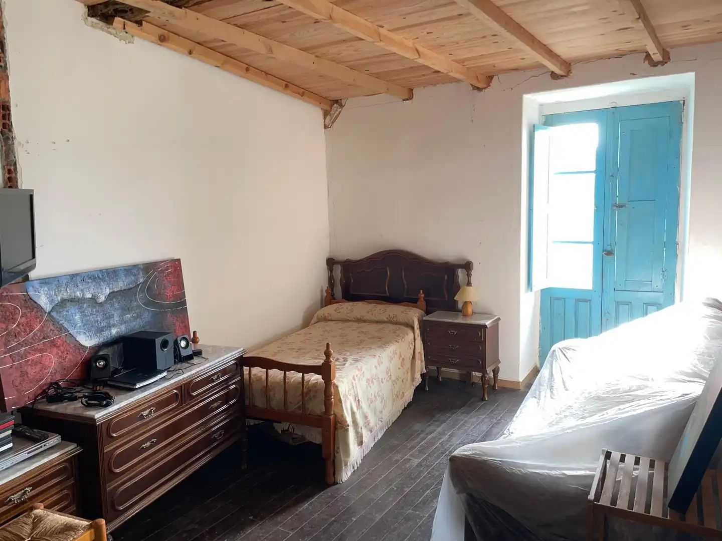 Dormitori de Finca rústica en venda en A Arnoia amb Traster, Moblat i Balcó