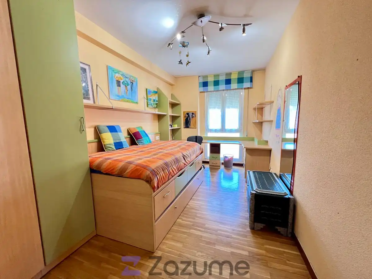 Wohnung zur Miete in Blas de Otero Kalea, Lakua-Bizkarra