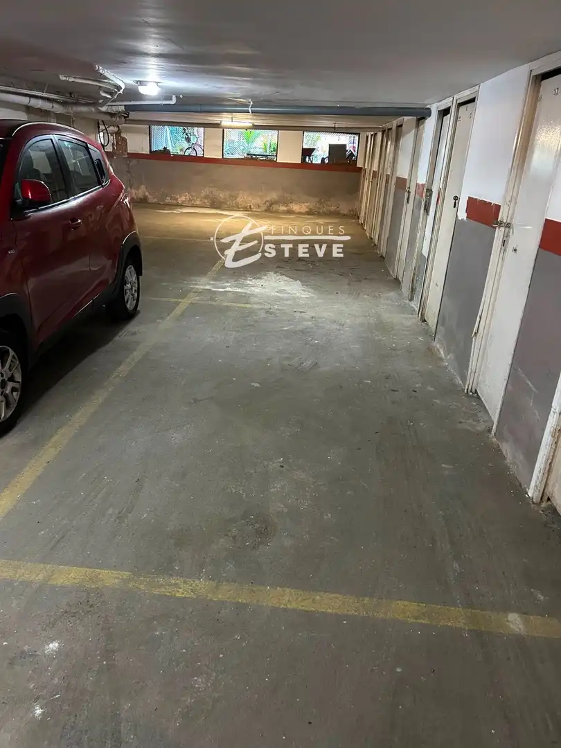 Piso con ascensor en venta en Lluis Companys, imagen 22