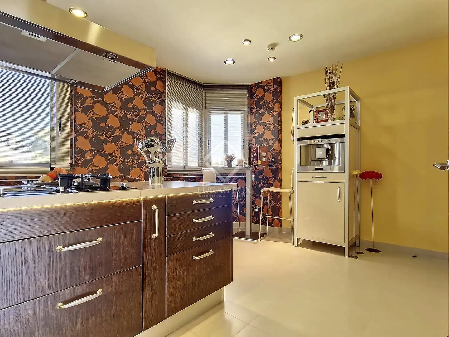 Cocina de Casa o chalet en venta en Cunit con Aire acondicionado, Calefacción y Jardín privado