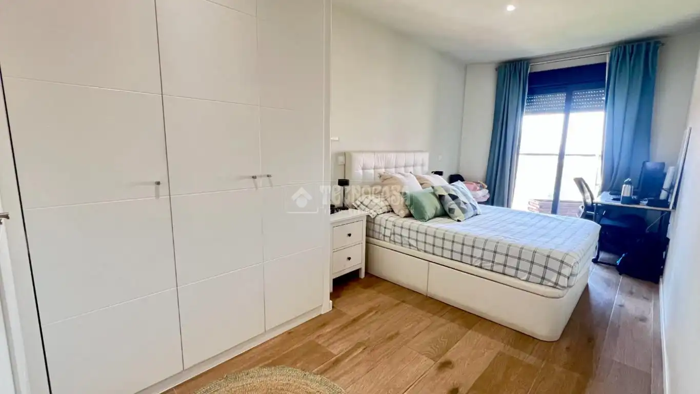Bedroom of Flat for sale in Alcalá de Henares  with Air Conditioner, Heating and Terrace