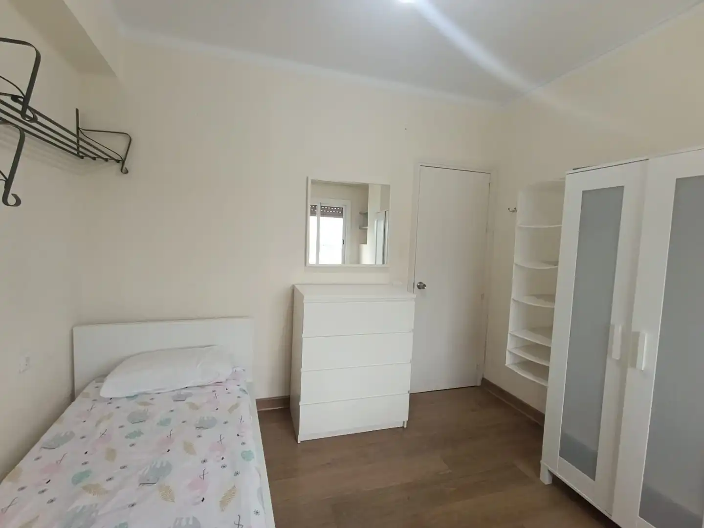 Habitación de Piso de alquiler en Málaga con Amueblado
