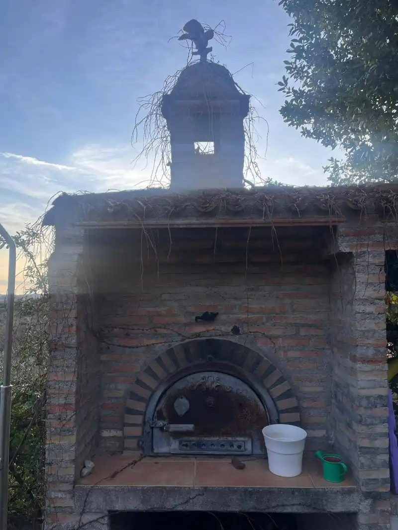 Vista exterior de Casa o chalet en venta en Cuacos de Yuste con Piscina