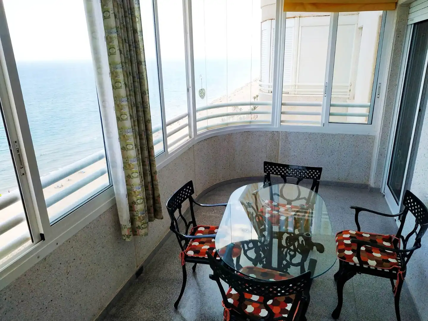 Comedor de Apartamento de alquiler en El Campello con Terraza, Piscina y Amueblado