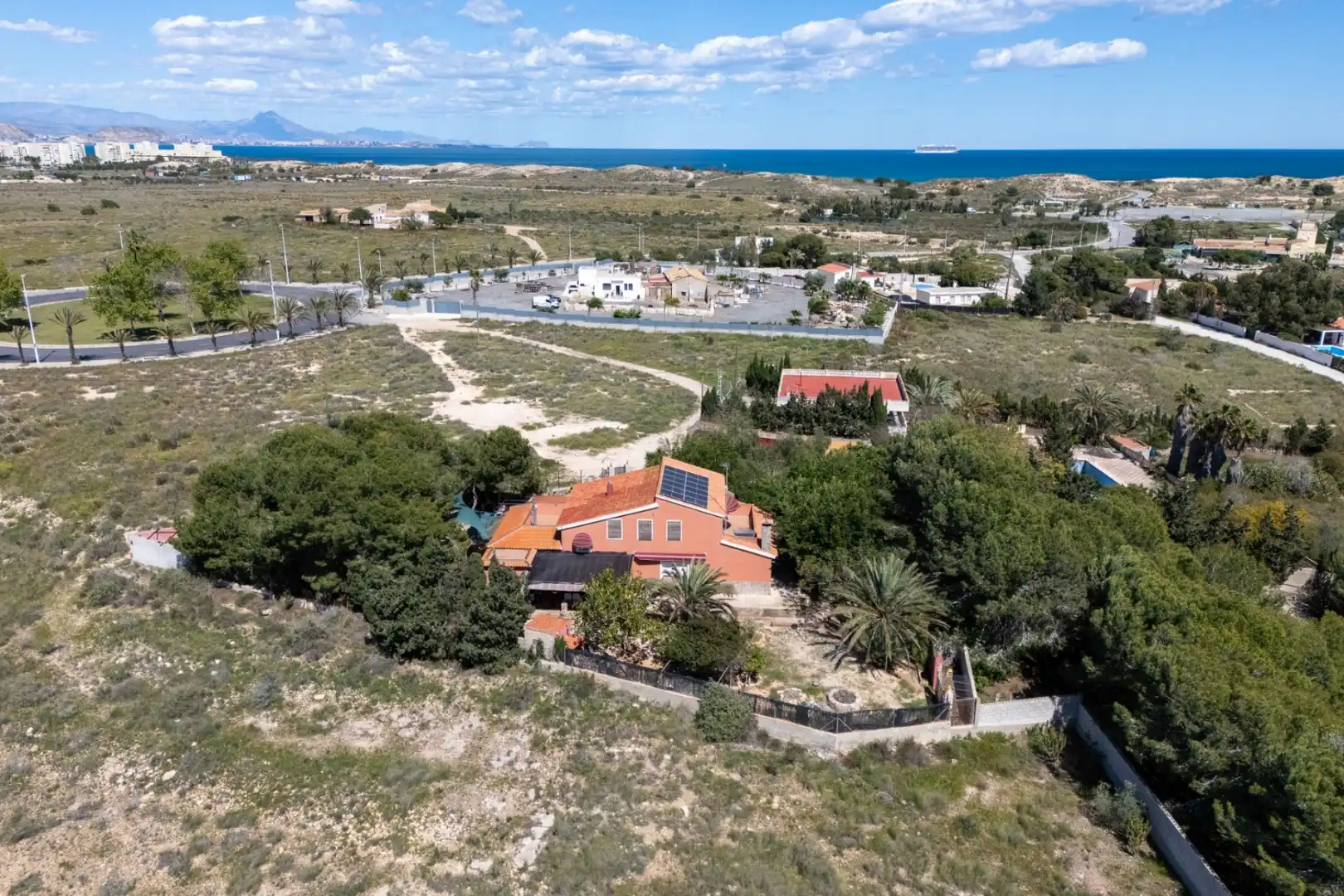 Casa o xalet en venda en Elche / Elx amb Aire condicionat, Jardí privat i Terrassa