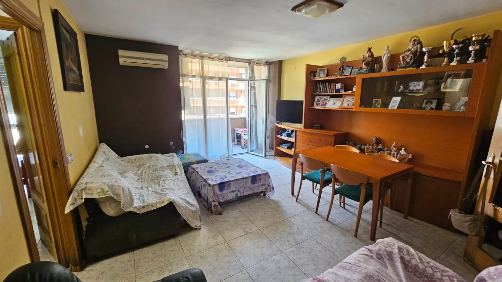 Sala d'estar de Pis en venda en Centre - Sant Oleguer